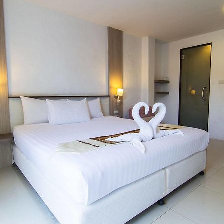Goodnight Cha Am Minitel Hotel Cha-Am Bagian luar foto